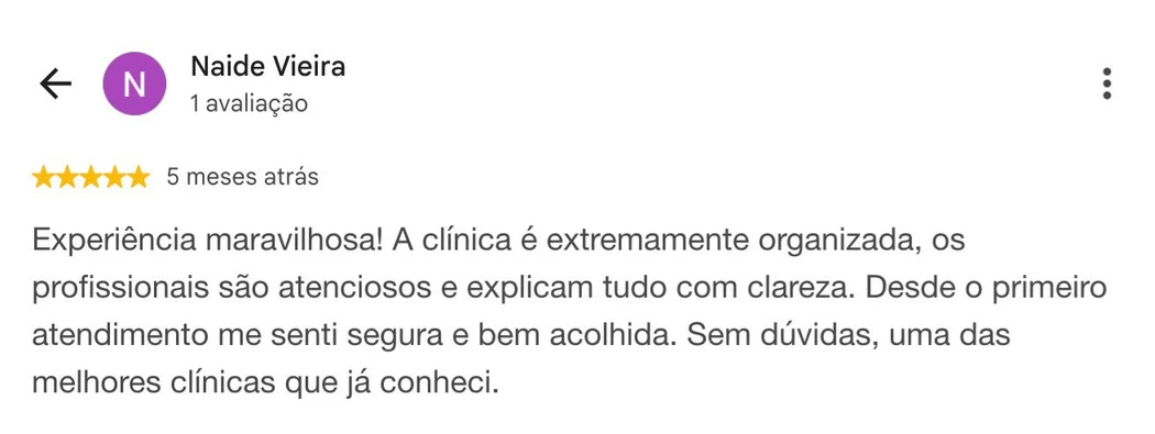 Avaliação de paciente no Google elogiando o tratamento capilar da Follum